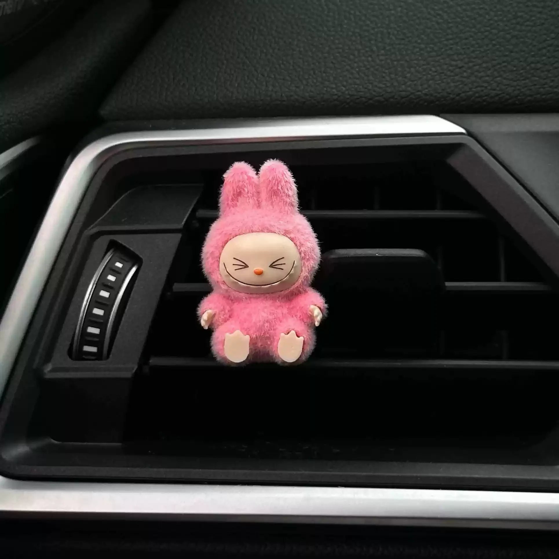 Labubu automobilio dekoracija